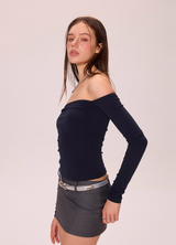 Slim Off-Shoulder Tee