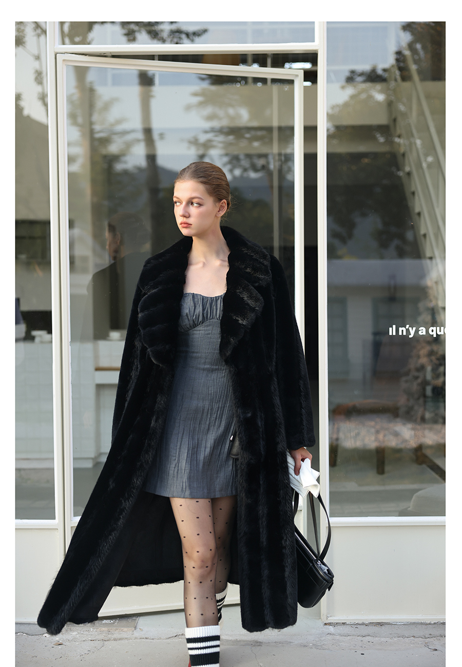 High-End Imitation Mink - Black