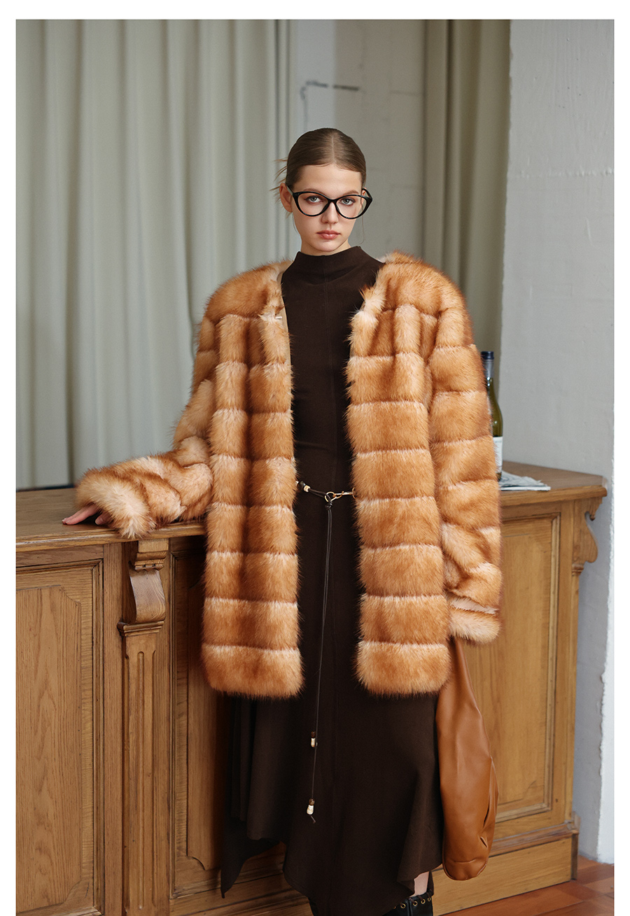 Gradient Fur - Amber