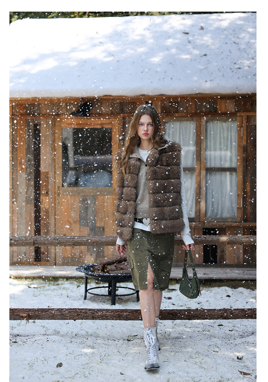 Faux Fur Short Vest - Brown