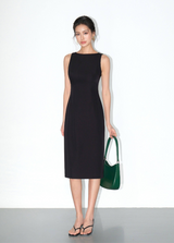 Clean Fit Tailored Midi Dress - Black