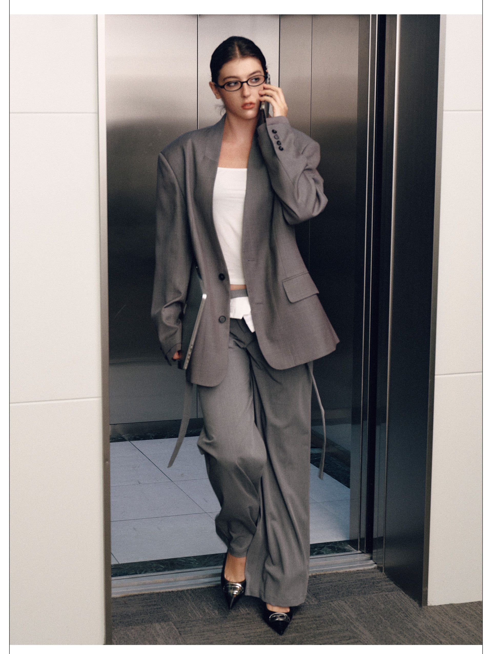 V-Neck Suit Blazer