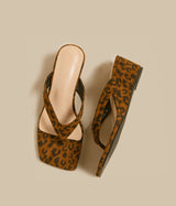 Wedge Flip Sandals (Leopard)