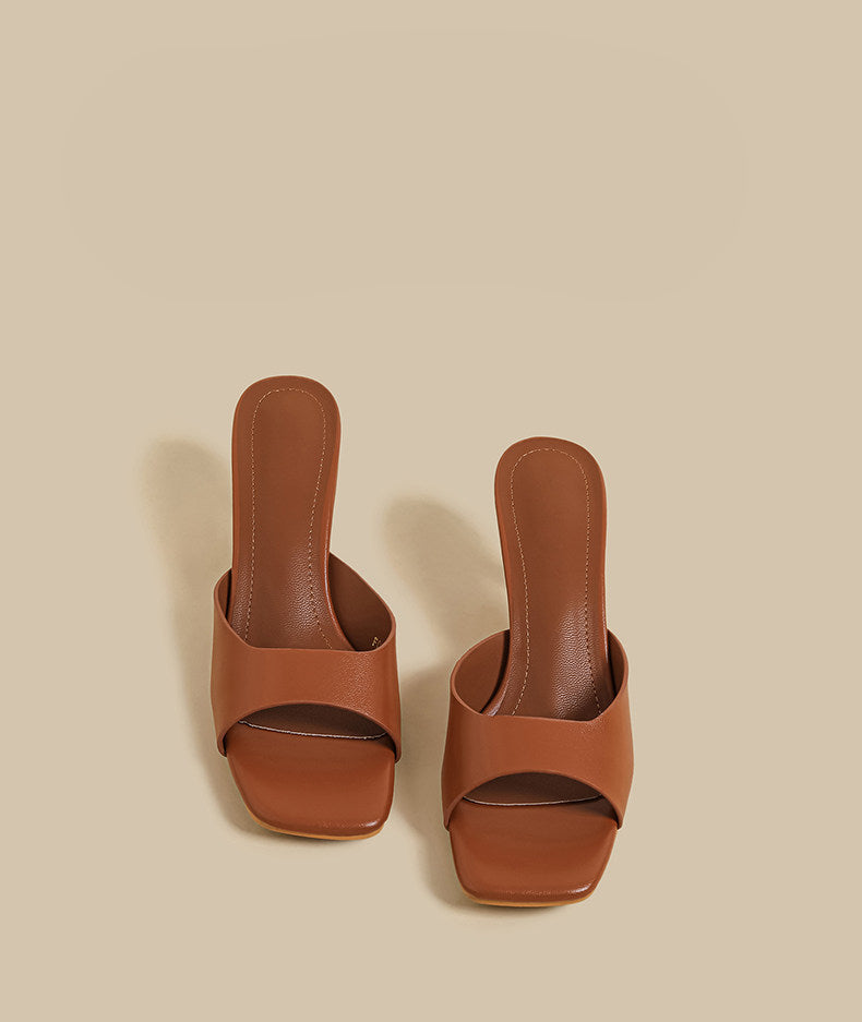 Minimal Curve Heel Sandals (Brown)