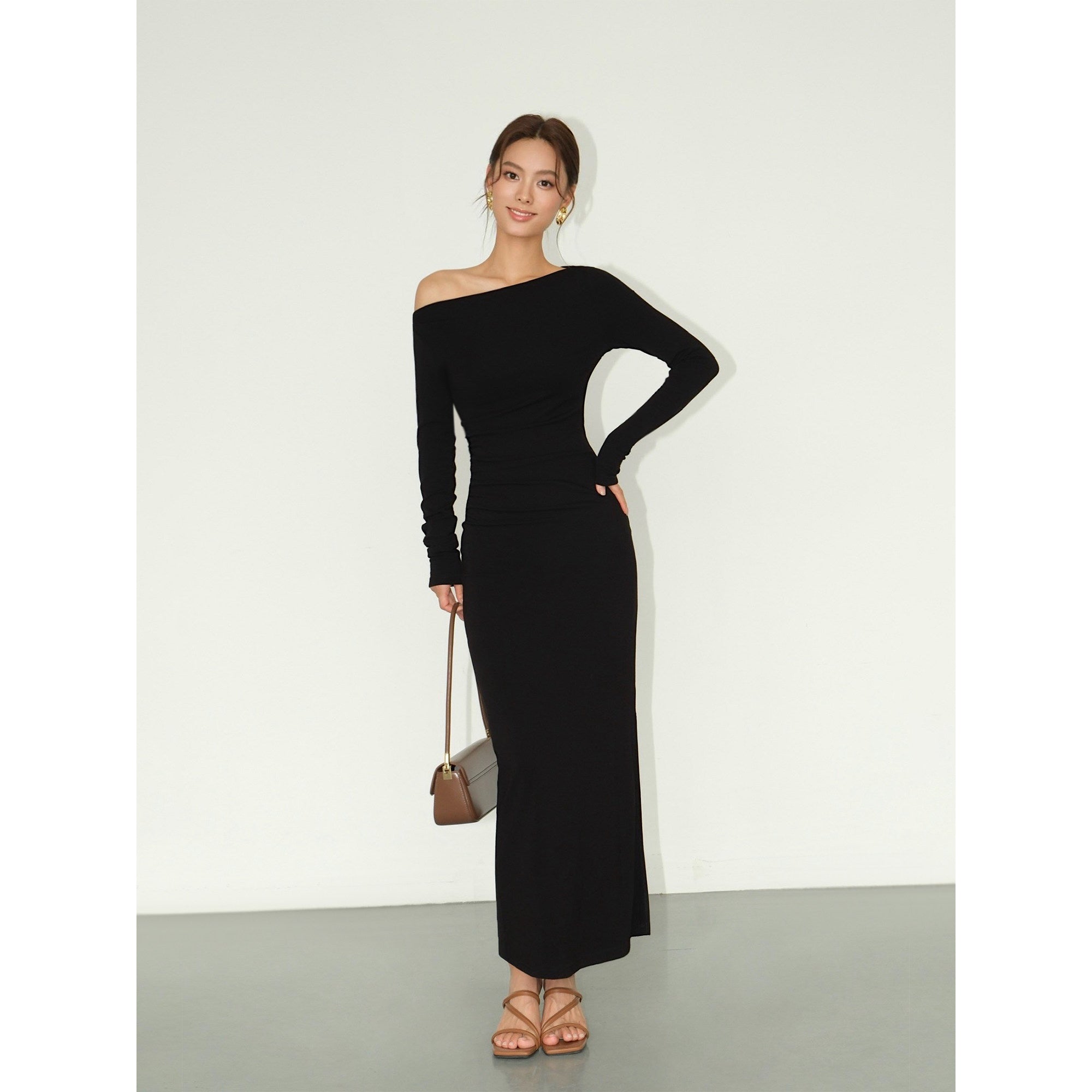 Ruched Waist Maxi Dress - Black