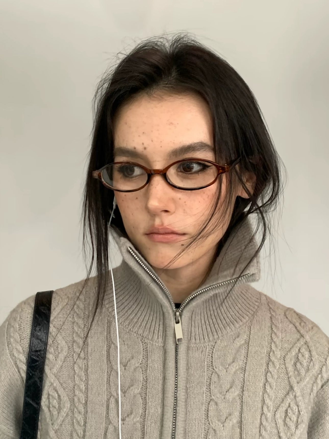 4 Colors Oval Glasses