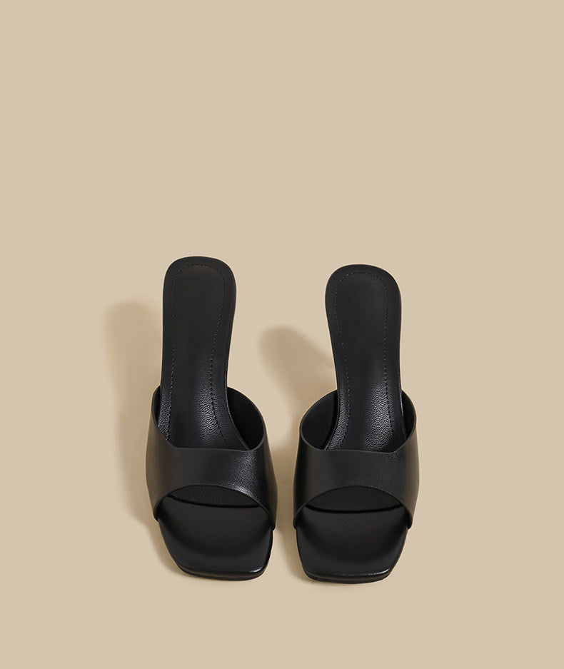 Minimal Curve Heel Sandals (Black)