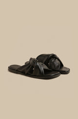 Twist Strap Flat Sandals (Black)