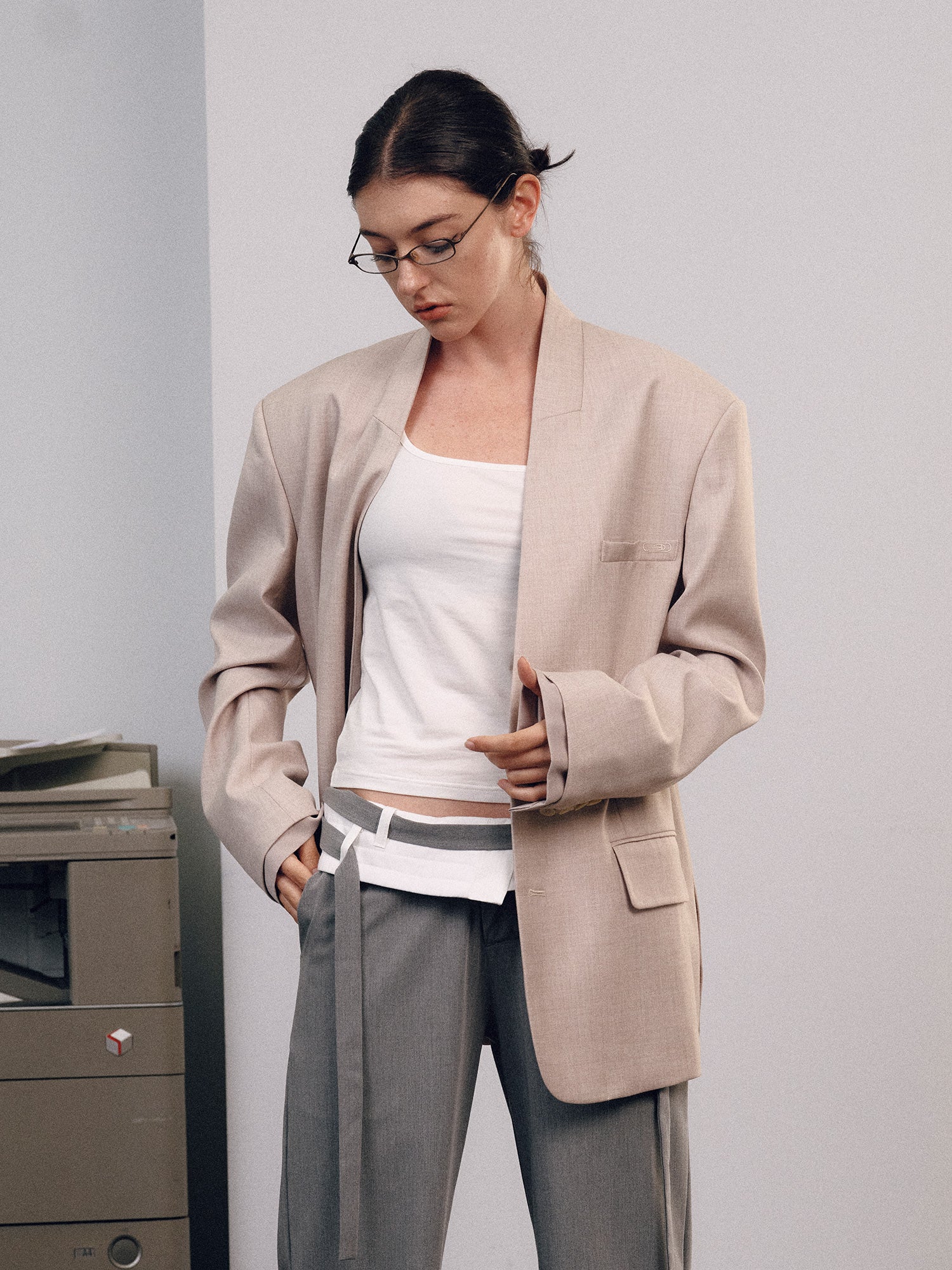 V-Neck Suit Blazer