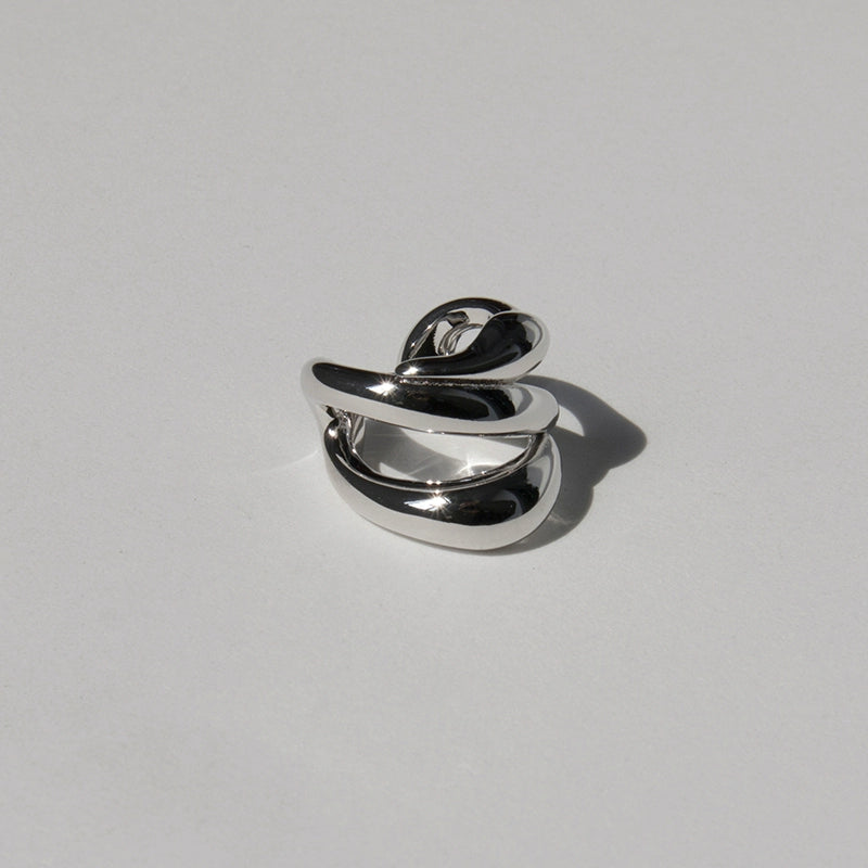Glossy Flow Ear Cuff
