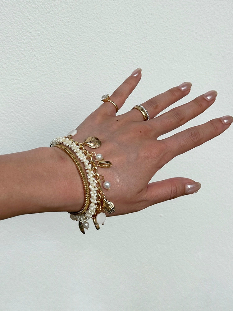 Shell Charm Bracelet