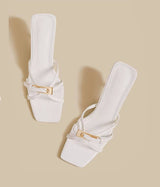 Buckle Strap Sandals (White)