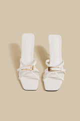 Buckle Strap Sandals (White)