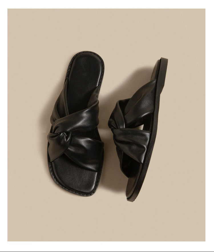Twist Strap Flat Sandals (Black)