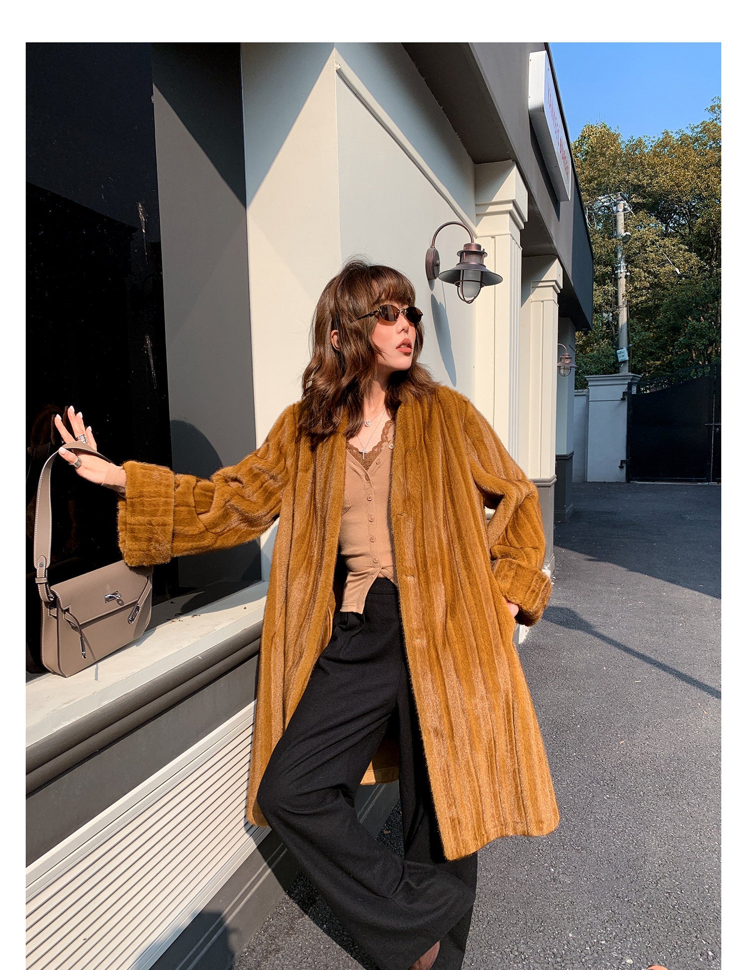 V-Neck Pullup Sleeve Fur Coat - Pumpkin