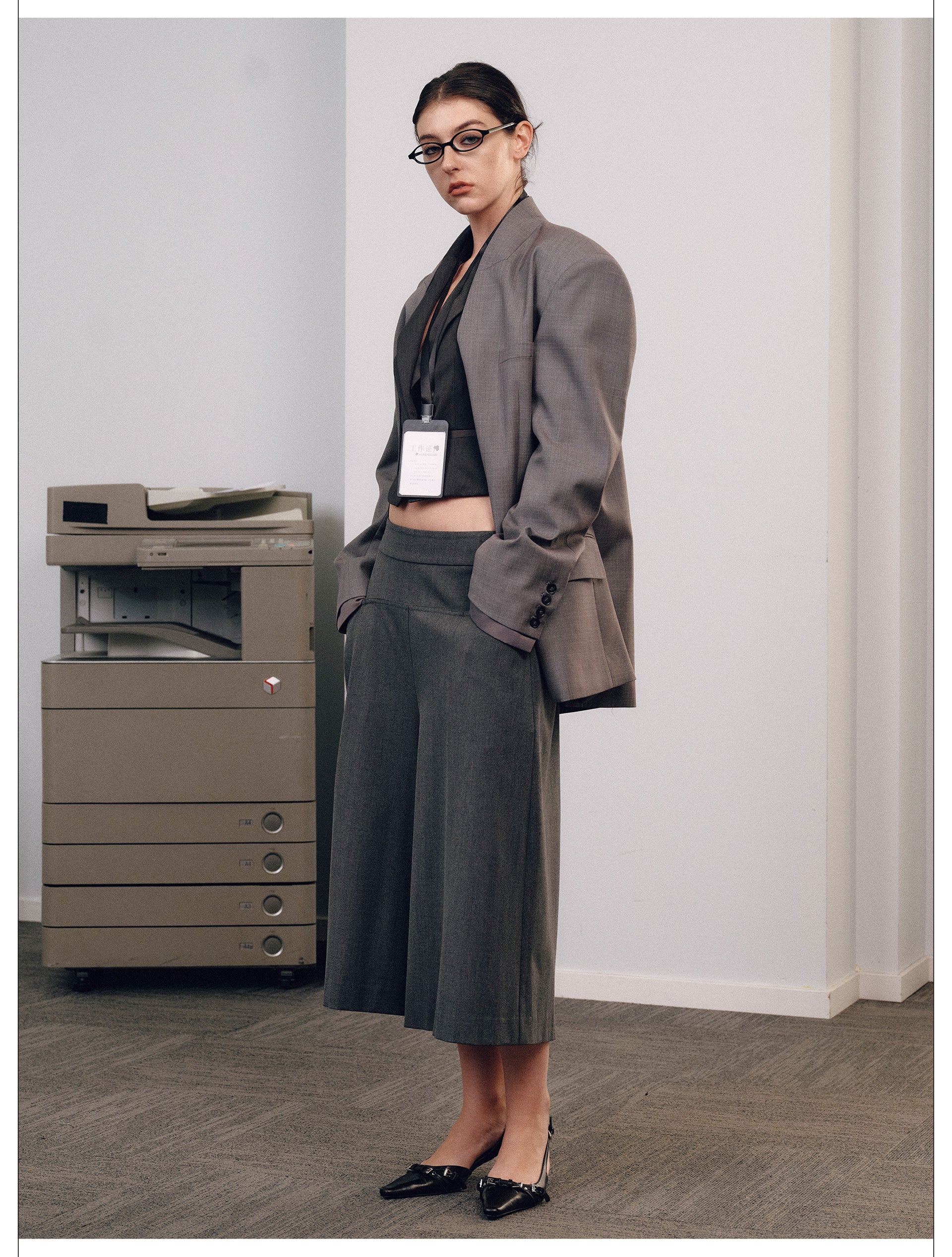 V-Neck Suit Blazer