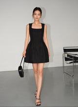 Structured Sleeveless Mini Dress - Black