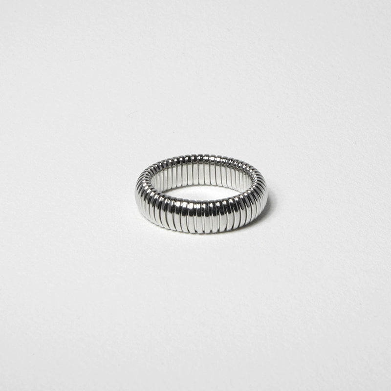 Ribbed Band Ring
