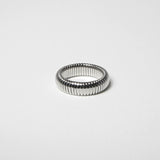 Ribbed Band Ring