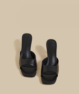Minimal Curve Heel Sandals (Black)