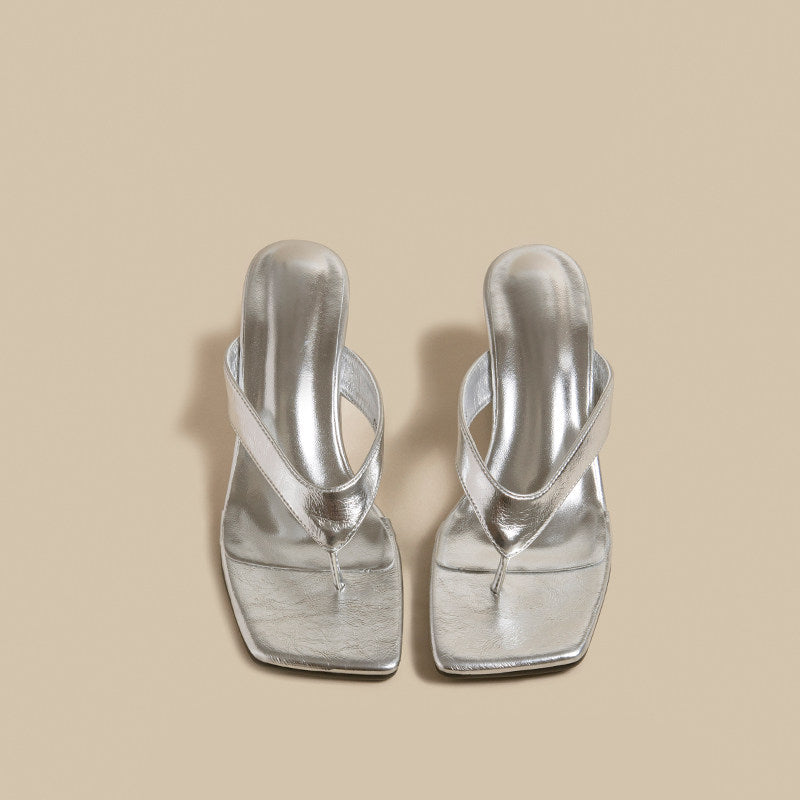 Wedge Flip Sandals (Silver)