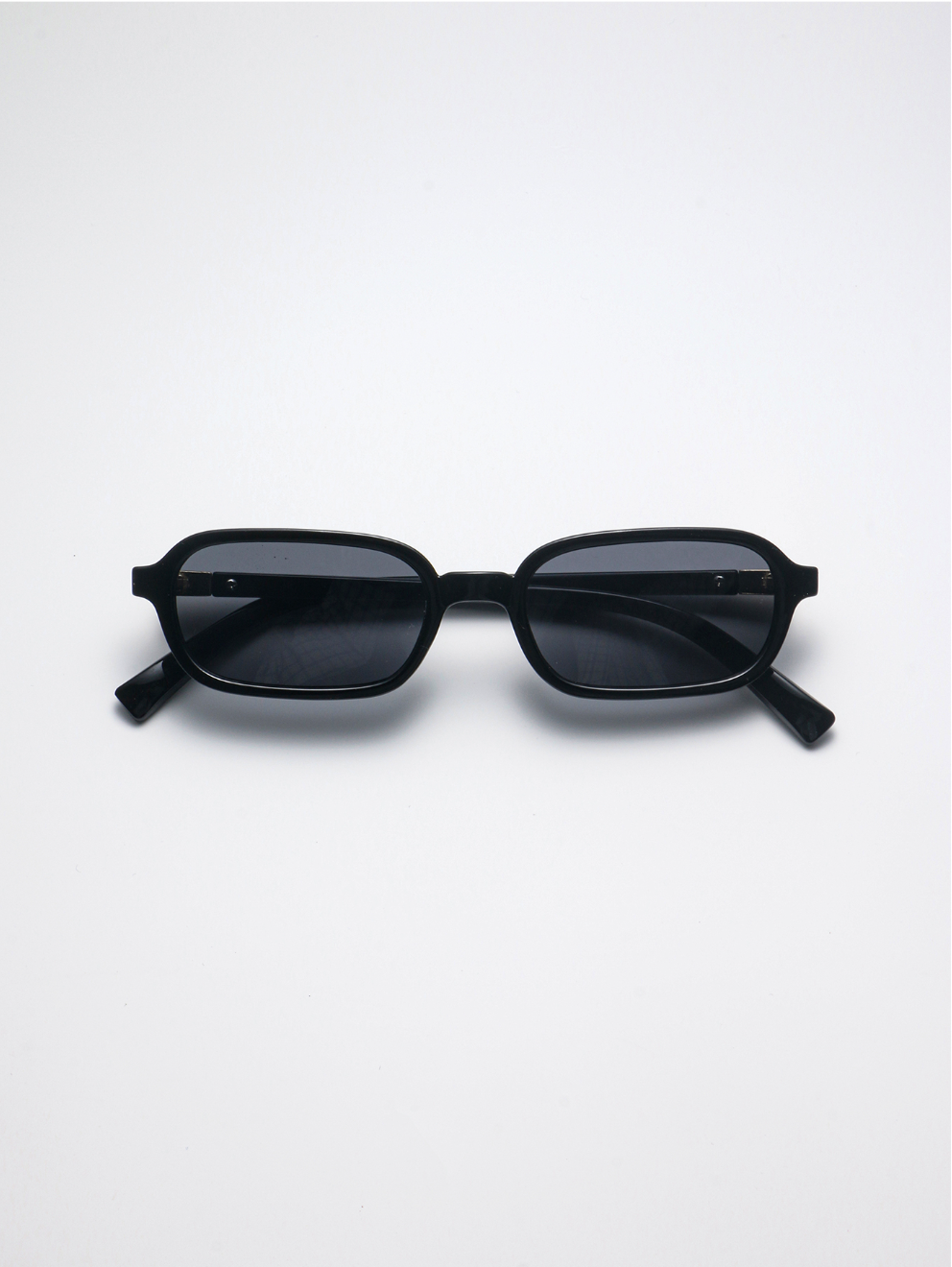 Narrow Square Glasses