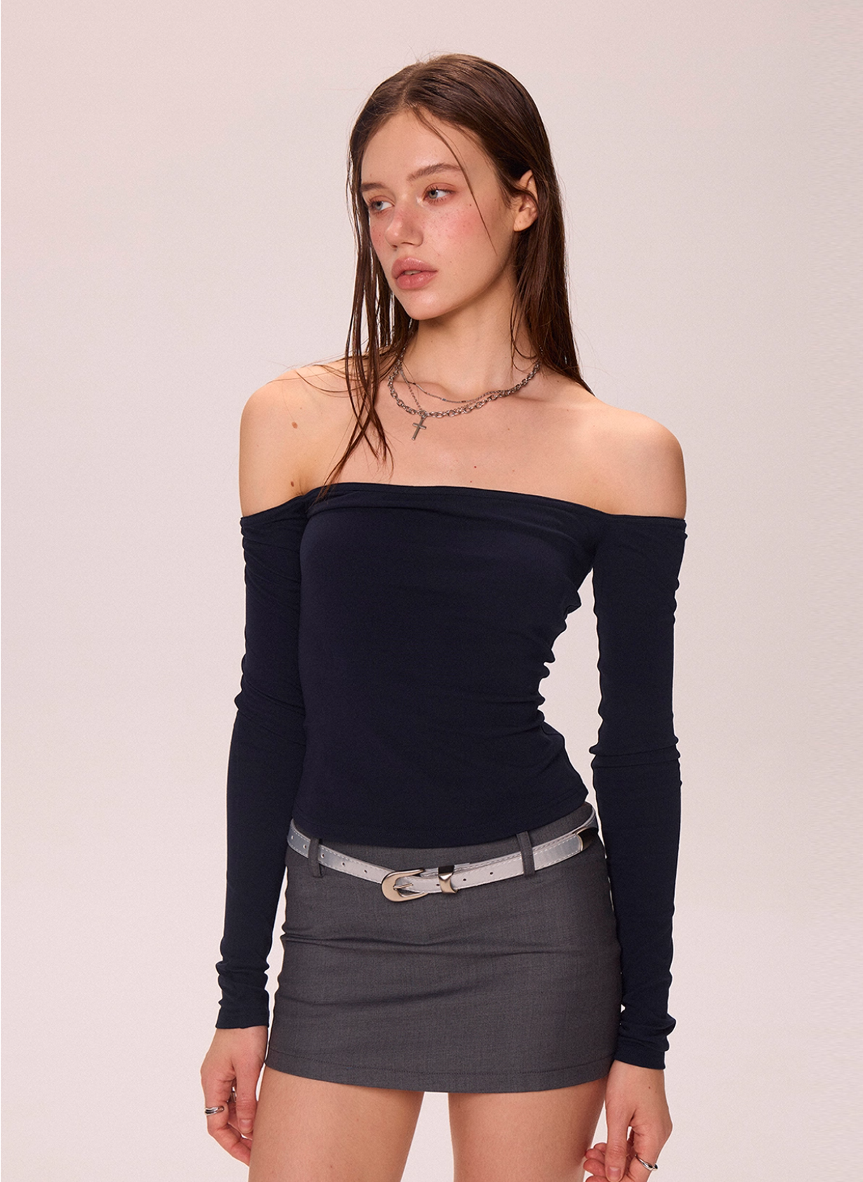 Slim Off-Shoulder Tee