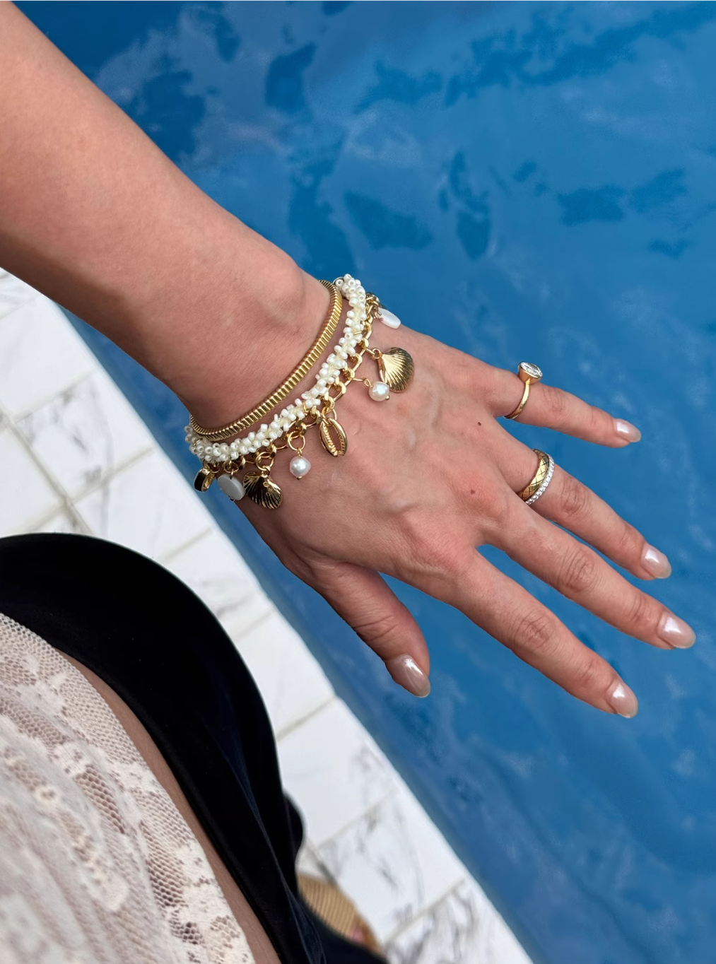 Shell Charm Bracelet