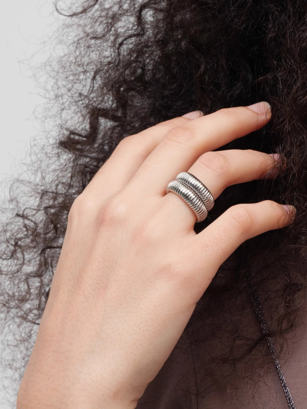 Ribbed Band Ring